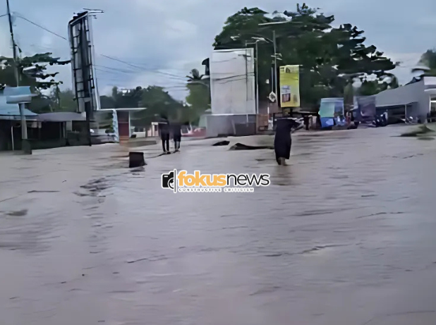 Banjir Limboto Barat Landa Gorontalo, Puluhan Rumah Terendam