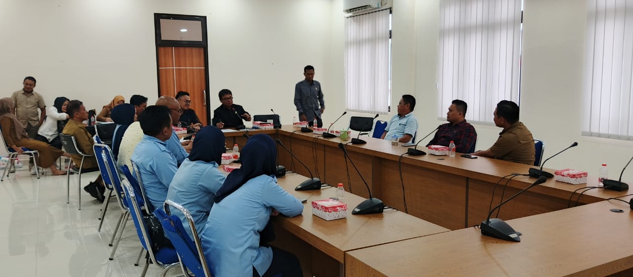 Rapat RDP Tunggakan Gaji Mantan Karyawan PDAM Bone Bolango
