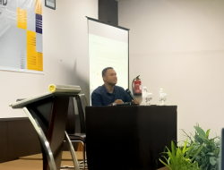 Menakar Urgensi Literasi Digital : Sebuah Problema Ruang Digital Sebagai Ruang Publik Baru