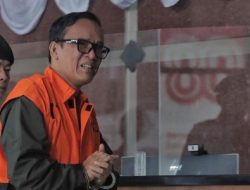 KPK Tetapkan Wamenaker Immanuel Ebenezer Tersangka