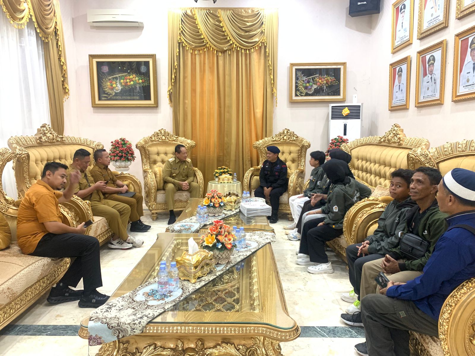 Audiensi Atlet Perguruan Pencak Silat Tenaga Dasar (PSTD) bersama Gubernur Gorontalo. Dokumen (Alkap Prayoga/Dokusnews). Senin (29/9/25)