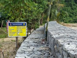 Bupati Pohuwato Cek Progress Pembangunan Tebing Sungai Taluduyunu di Desa Hulawa